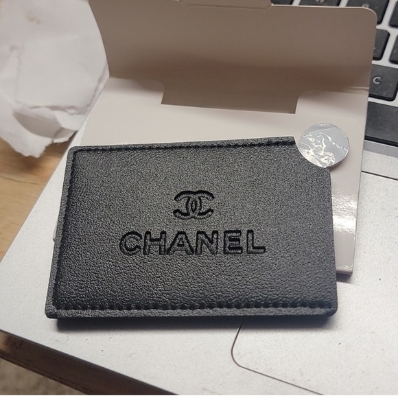 [Chanel] Purse Mirror in Black Leather Sleeve with Logo - Picture 1 of 1